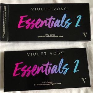 ✨NEW✨ Violet Voss Essentials 2 Eyeshadow Palette